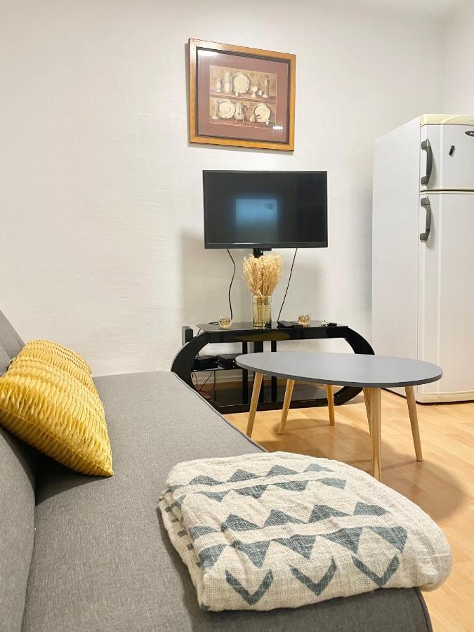 Appartement Entier En Coeur De Ville Сет Экстерьер фото