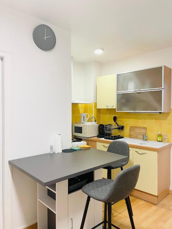 Appartement Entier En Coeur De Ville Сет Экстерьер фото